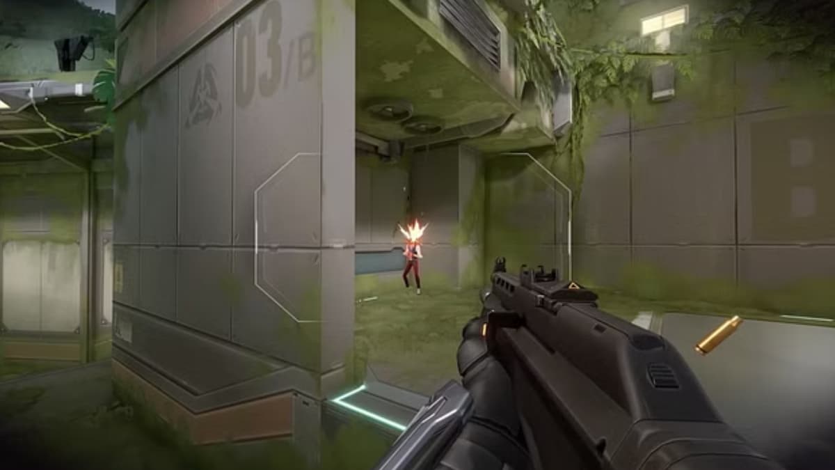 Player aiming in Valorant gameplay