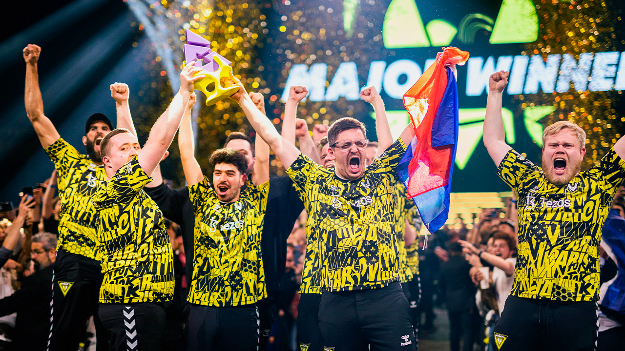 Vitality celebrates Paris Major victory